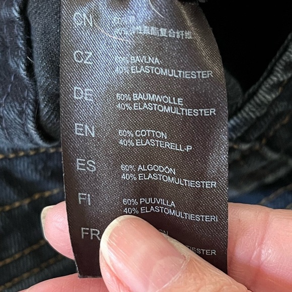 Kuhl Danzr Straight Leg Jean Women's Size 4 Short Dark Wash Stretch Denim Casual - Picture 9 of 12